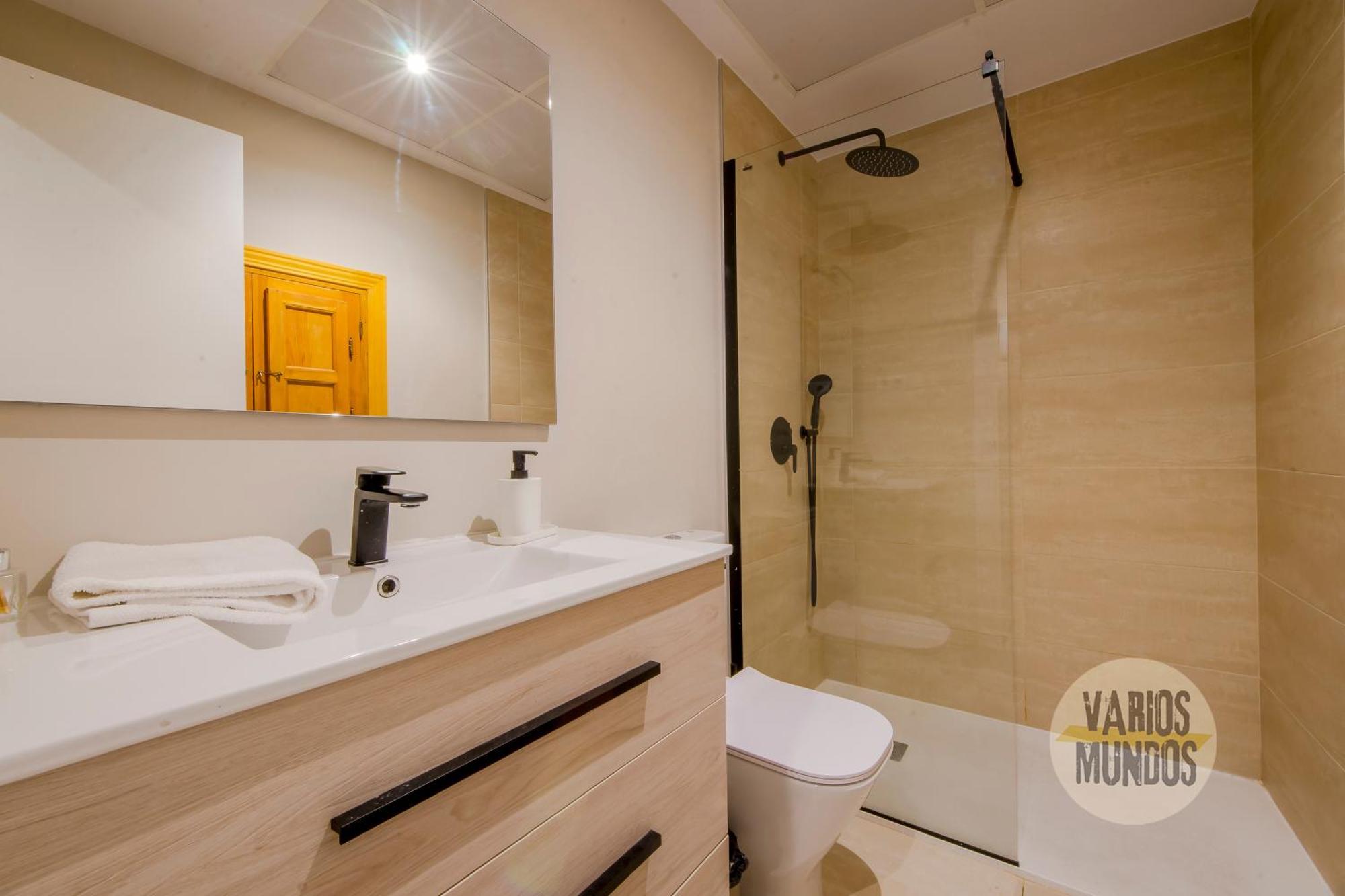 Centrico Apt 7Pax En Anton Martin-Centro E2 Madrid Eksteriør billede